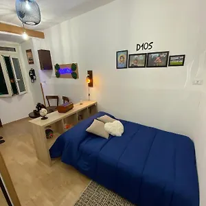 magliaras-room.hotels-amalfi.com/